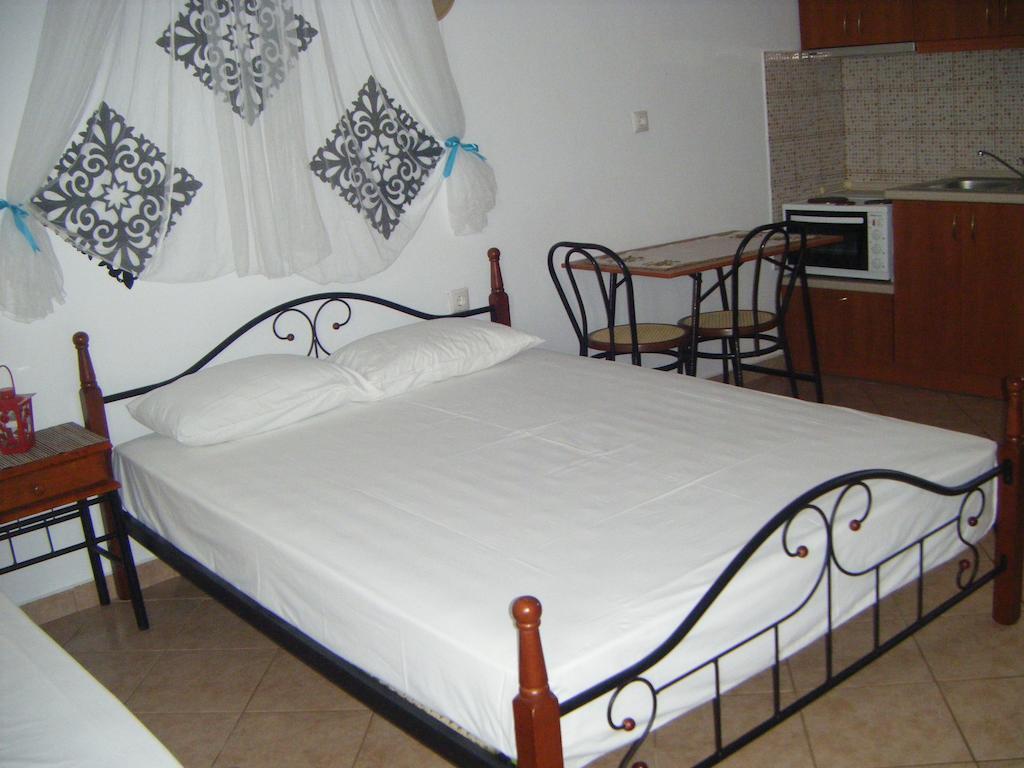 Studios Elianthos Skala Kallirachis Exterior foto